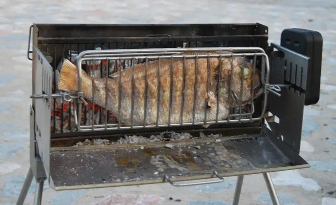 10010_gril-weekend-poisson.webp